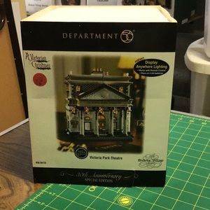 Dept 56 Dickens Village Victoria Park Theatre